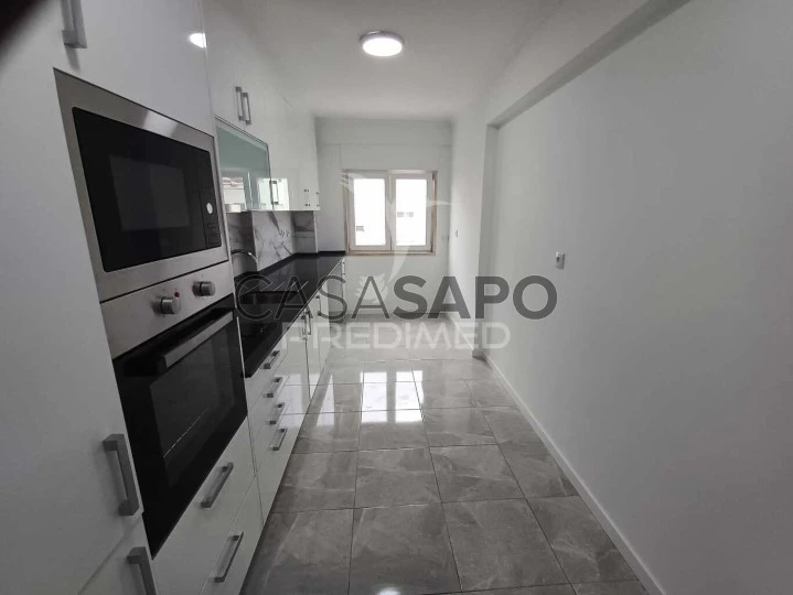 Apartamento T3 para comprar no Seixal