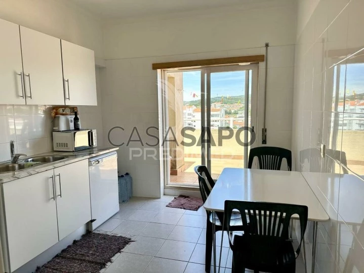 Apartamento T3 para comprar em Rio Maior