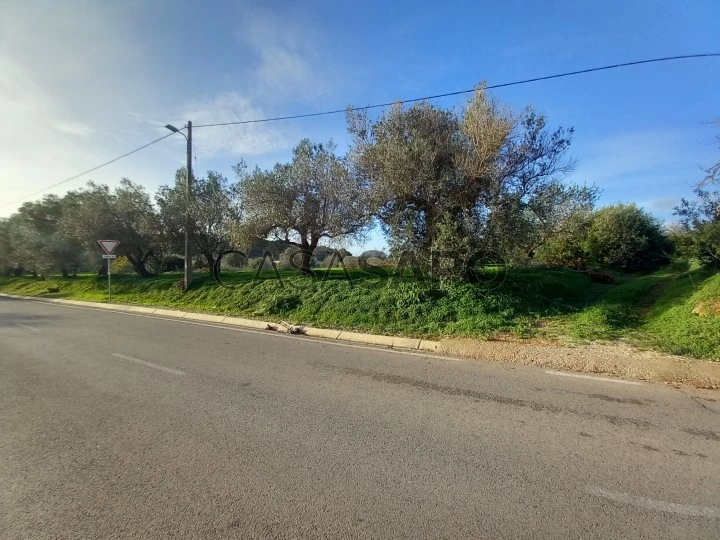 Terreno Misto para comprar em Olhão