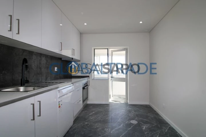 Apartamento T4 para comprar em Ovar