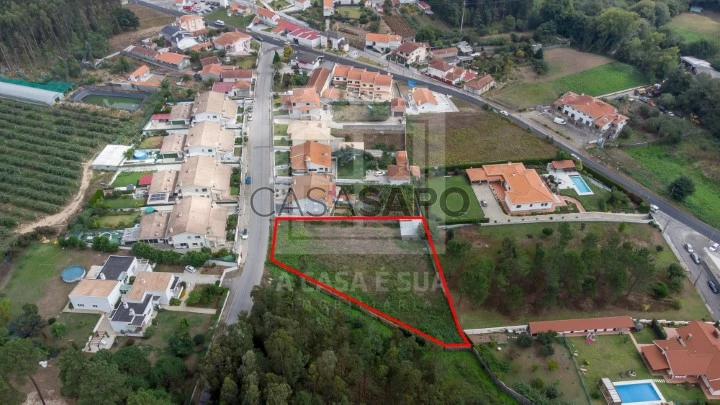 Terreno Urbano para comprar em Santa Maria da Feira