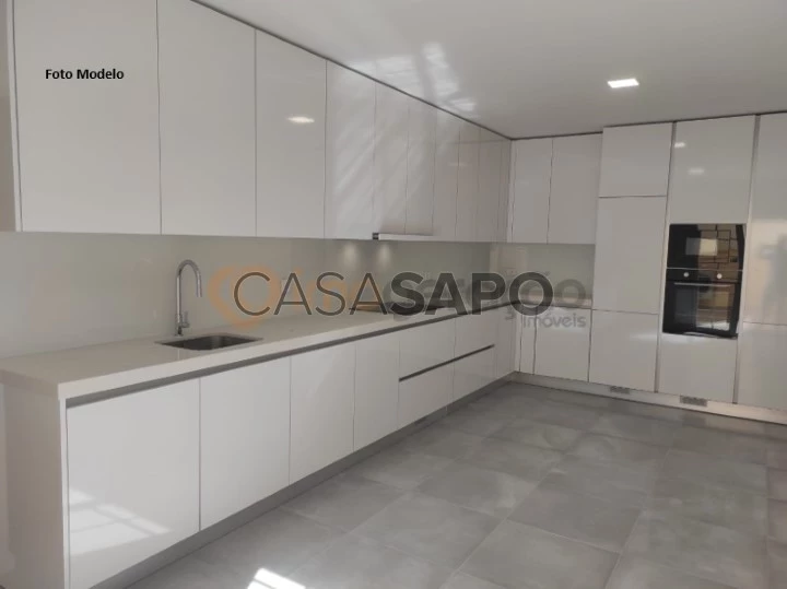 Apartamento para comprar na Amadora