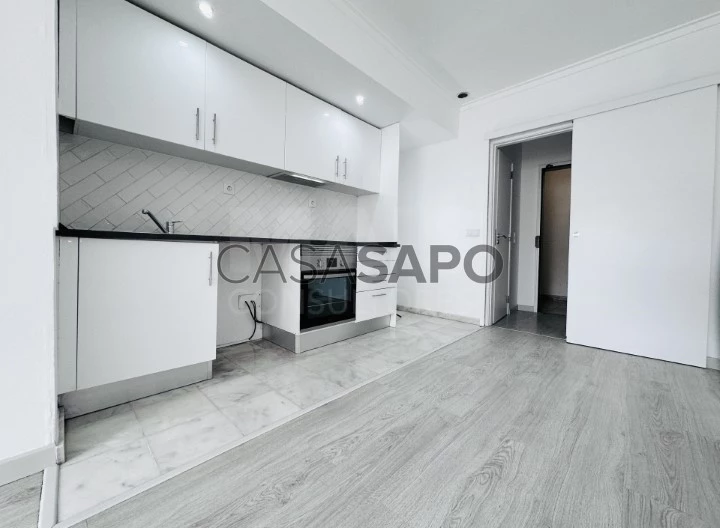 Apartamento T1 para comprar em Sintra