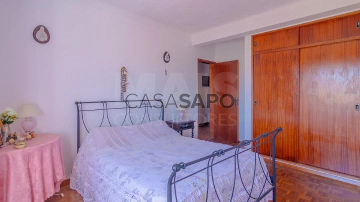 Apartamento T1 para comprar em Óbidos