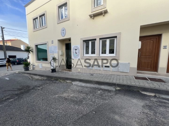 Apartamento T2 para alugar em Peniche