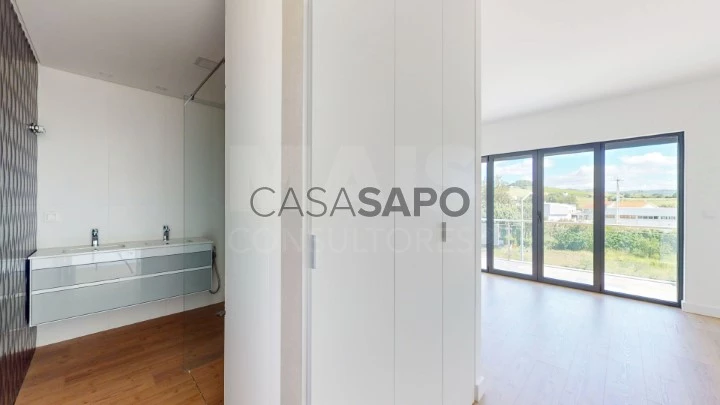 Apartamento T4 para comprar em Arruda dos Vinhos