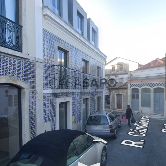 Comercial para comprar em Oeiras