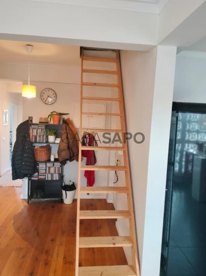 Andar de Prédio T3 Triplex para comprar em Cascais