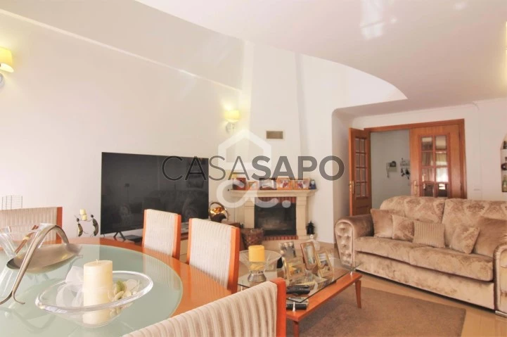 Apartamento T3 para comprar em Sesimbra