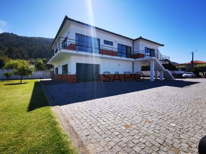 Moradia T4 Duplex para comprar em Viana do Castelo