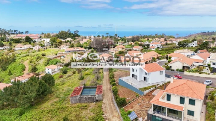 Moradia T3 Duplex para comprar em Calheta (Madeira)