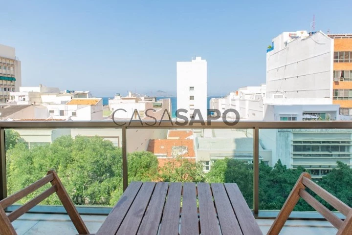 Apartment with sea view for rent in Ipanema 2 Bedrooms and balcony near the beach