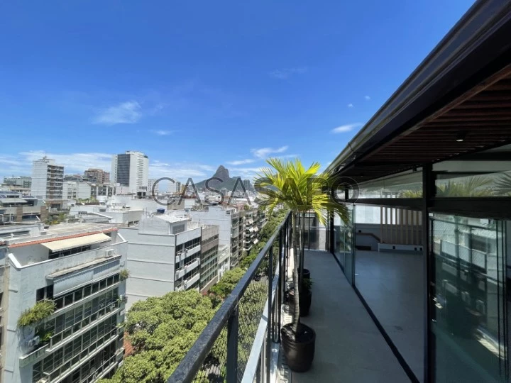 Amazing luxury penthouse overlooking the entire district of Ipanema