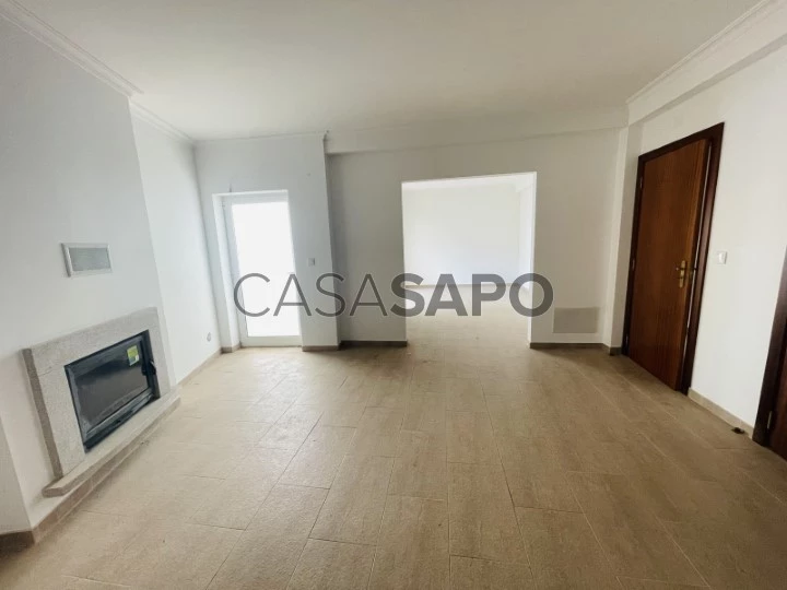 Moradia T3 Duplex para comprar em Coimbra