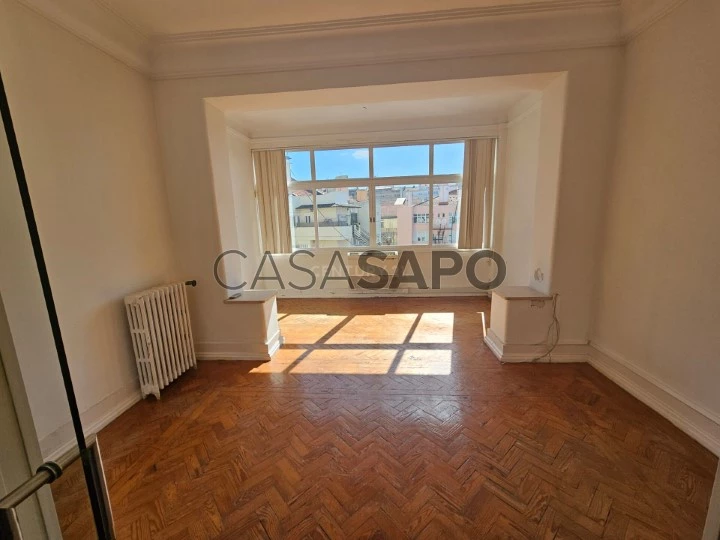 Apartamento T5 para alugar em Lisboa