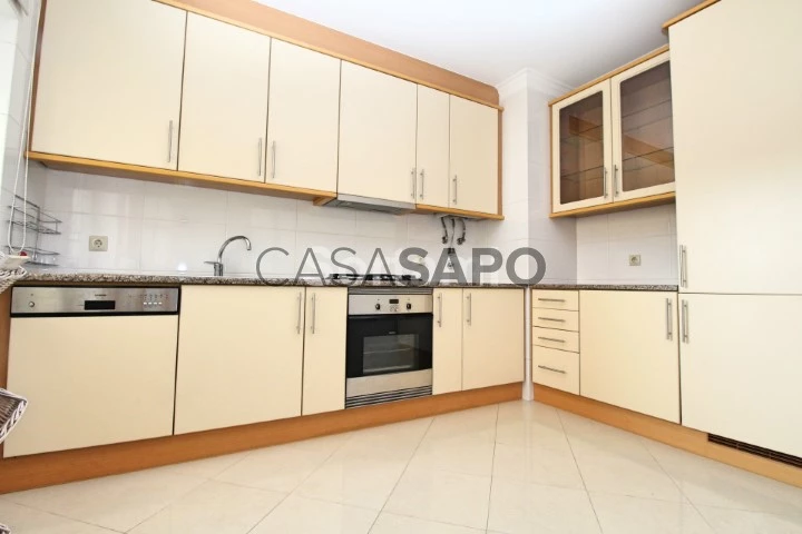 Apartamento T3 para comprar em Loulé