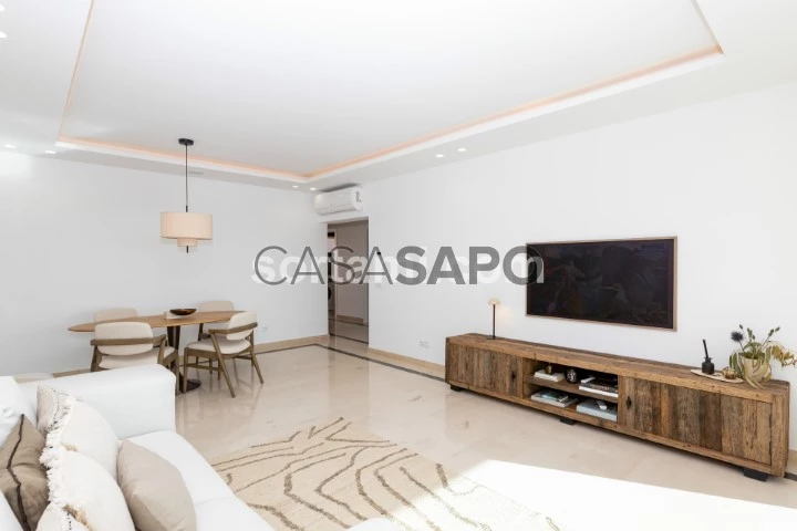 Apartamento T2 para comprar em Loulé