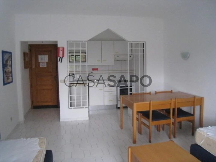 Apartamento T1 para comprar em Albufeira