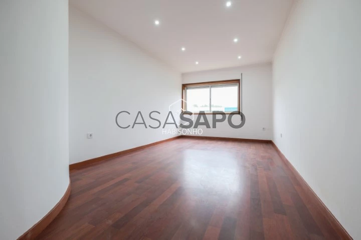 Apartamento T2 para comprar em Gondomar