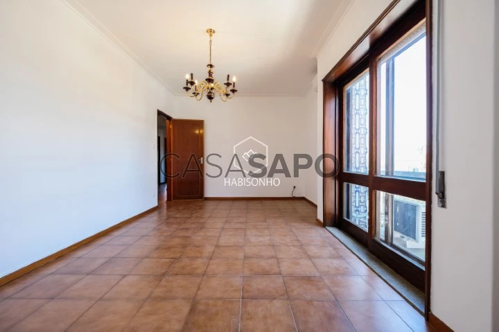 Apartamento T3 para comprar em Gondomar