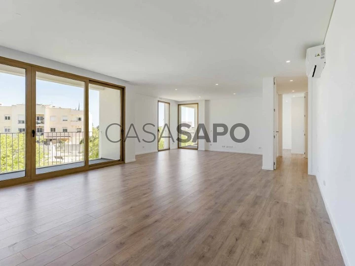 Apartamento T3 para comprar em Olhão