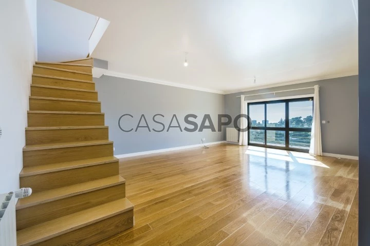 Apartamento T5 para comprar em Cascais