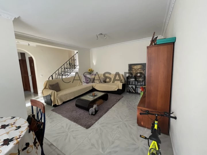 Apartamento T3 para comprar em Albufeira