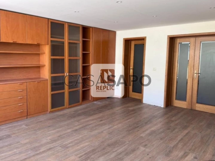 Apartamento T1+1 para comprar no Porto