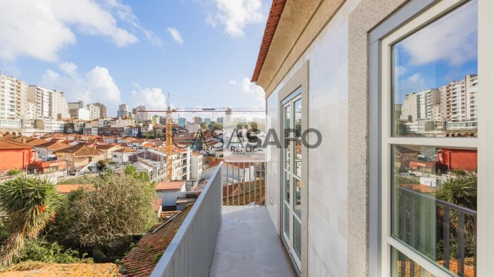 Apartamento T1 Duplex para comprar em Vila Nova de Gaia