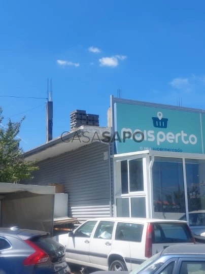 Comercial para comprar em Vila Nova de Foz Côa