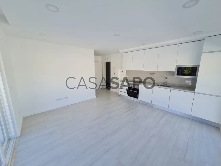 Apartamento T1 para comprar em Sesimbra