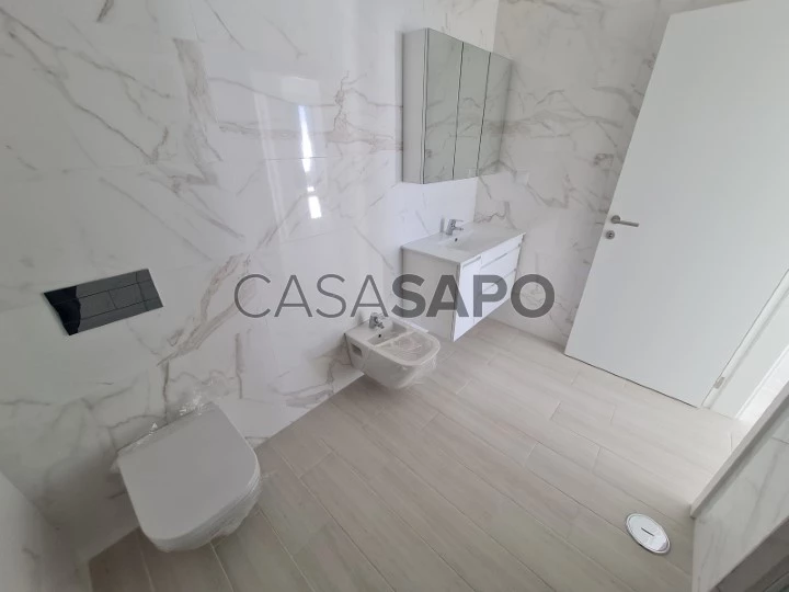 Apartamento T1 para comprar em Sesimbra