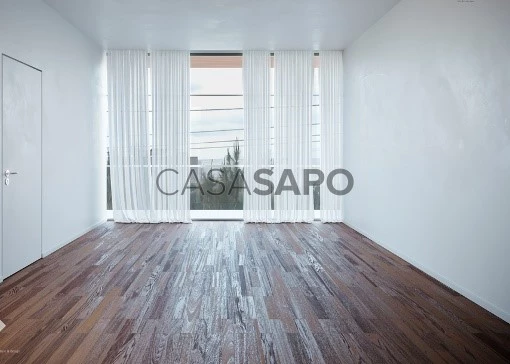 Terreno para comprar em Vila Nova de Gaia