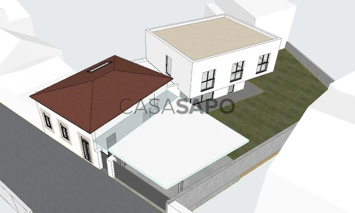 Moradia T4 Duplex para comprar em Vila Nova de Gaia