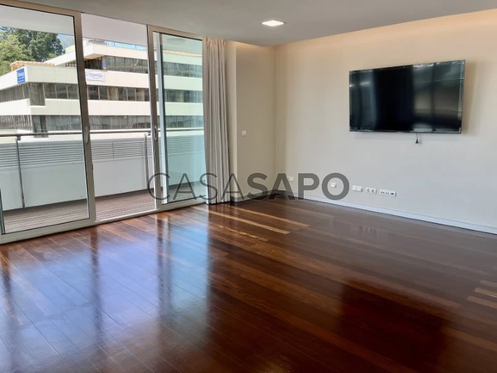 Apartamento T3 para comprar no Funchal