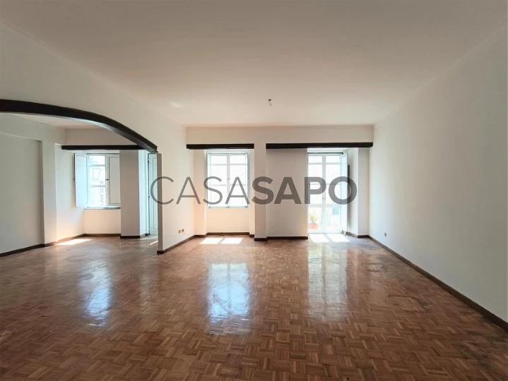 Apartamento T4 para comprar em Viana do Castelo