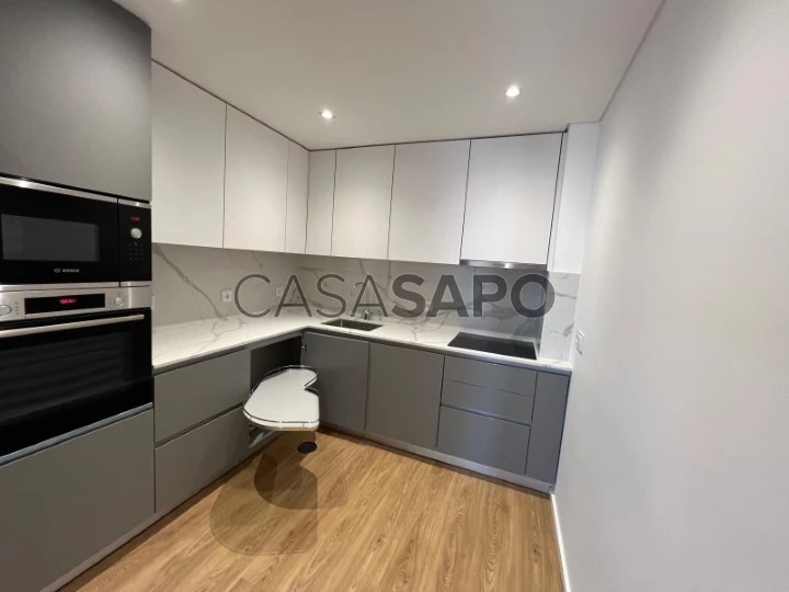 Apartamento T2 para comprar em Santa Maria da Feira