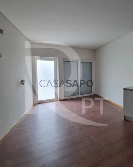 Moradia T3 Duplex para comprar em Oliveira de Azeméis