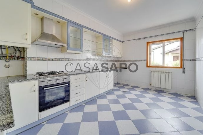 Apartamento T3 para comprar em Oliveira do Bairro