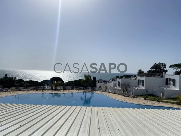 Apartamento T2 Duplex para comprar em Albufeira