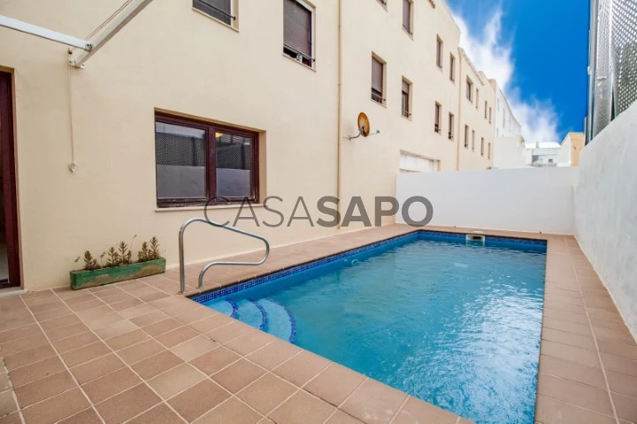 casa con piscina privada en es castell