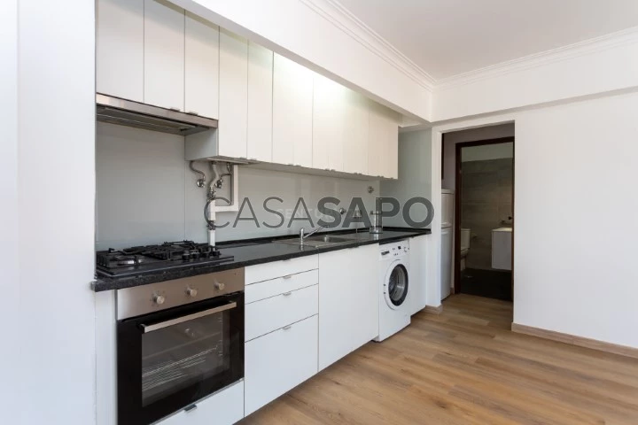 Apartamento T1 para alugar em Almada