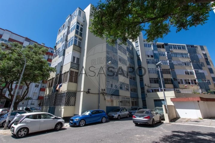 Apartamento T1 para comprar em Oeiras