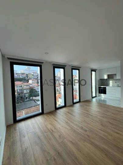 Apartamento T1 para comprar / alugar no Porto