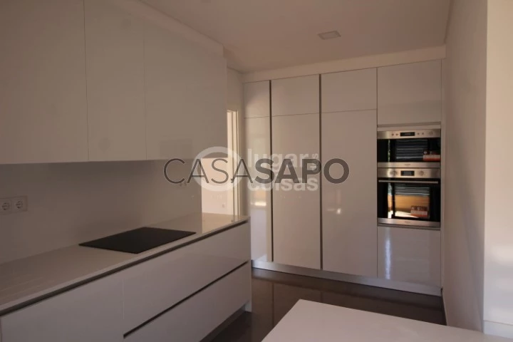 Apartamento T2 para comprar em Loures