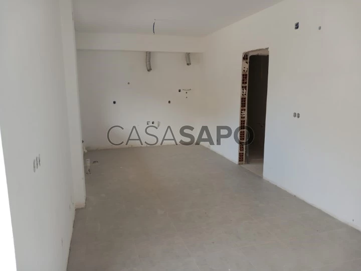 Moradia T4 Triplex para comprar no Seixal