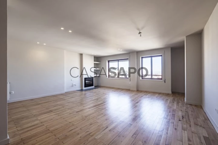 Apartamento T5 para comprar no Porto