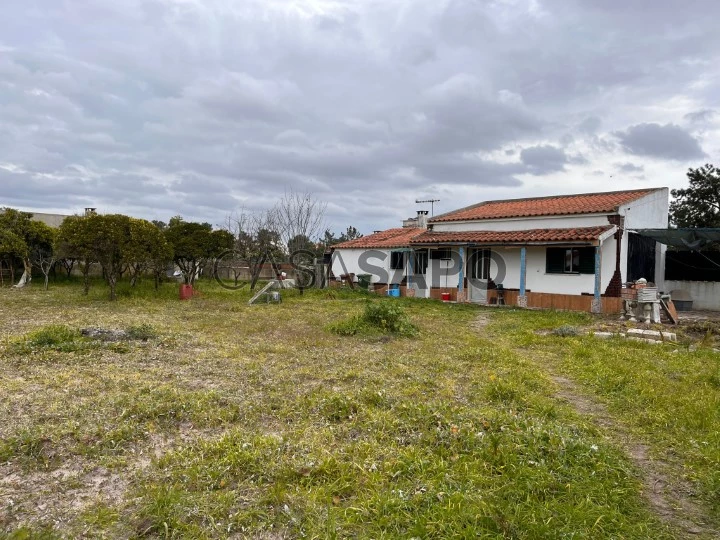 W4552 - Plot wiith 1.480 m2 in Fernão Ferro | Wallis Real Estate