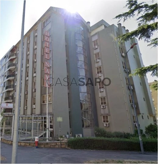 W4880 - Hotel com 81 Quartos e Bloco de 21 Apartamentos no Porto | Wallis Real Estate