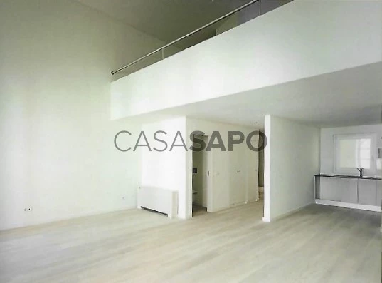 W4883B - LOFT DUPLEX T2 in Lisbon Centre with Profitability | Wallis Real Estate